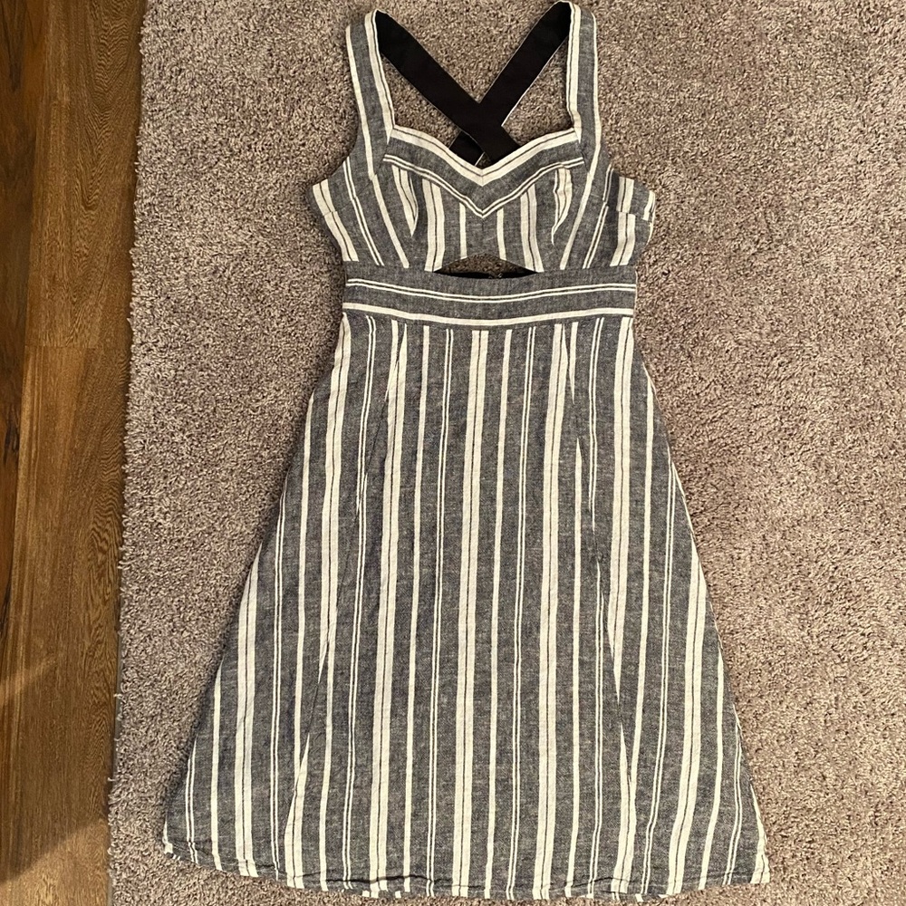 Midi stripe cross back dress